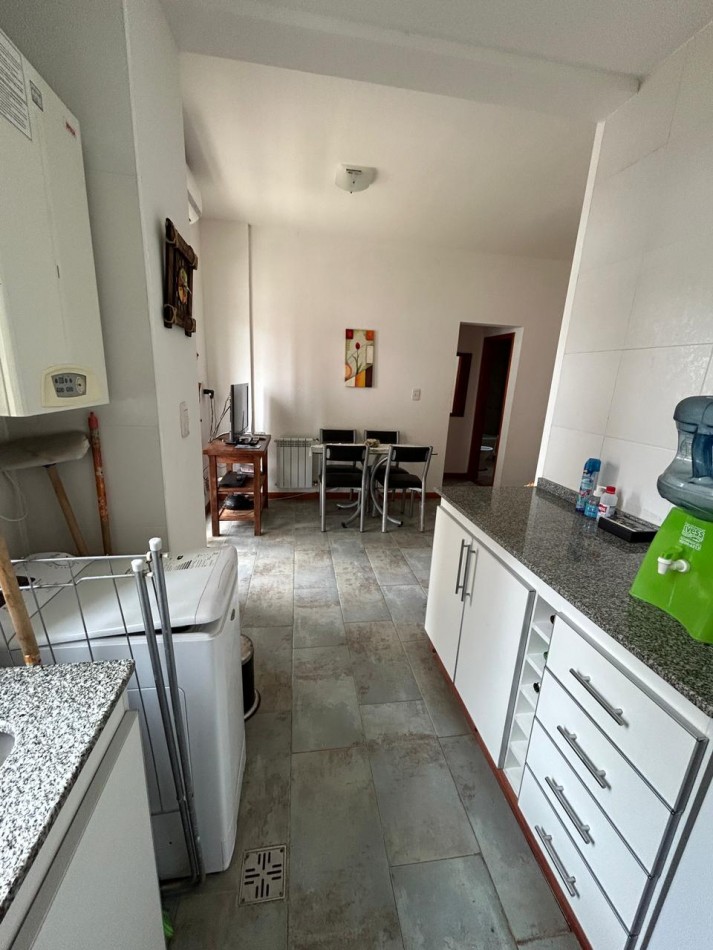 Depto. 2 ambientes - Calle 41 e/2 y 3 - A2