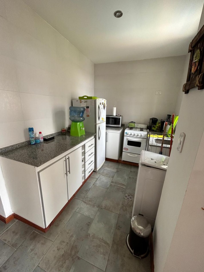 Depto. 2 ambientes - Calle 41 e/2 y 3 - A2