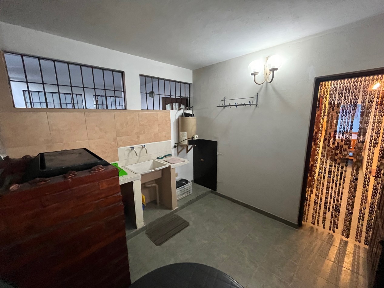 Duplex 3 ambientes - Calle 44 e/1 y 2 - V13