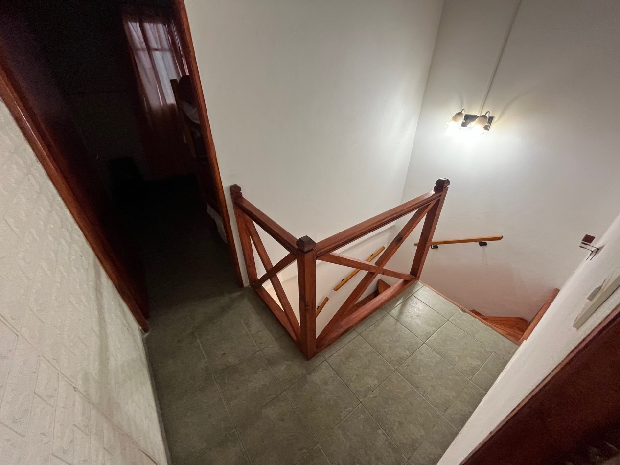 Duplex 3 ambientes - Calle 44 e/1 y 2 - V13