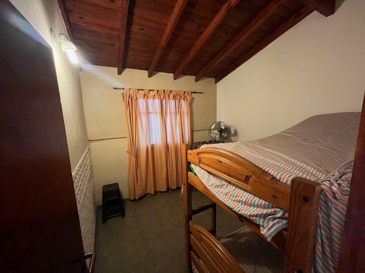 Duplex 3 ambientes - Calle 44 e/1 y 2 - V13