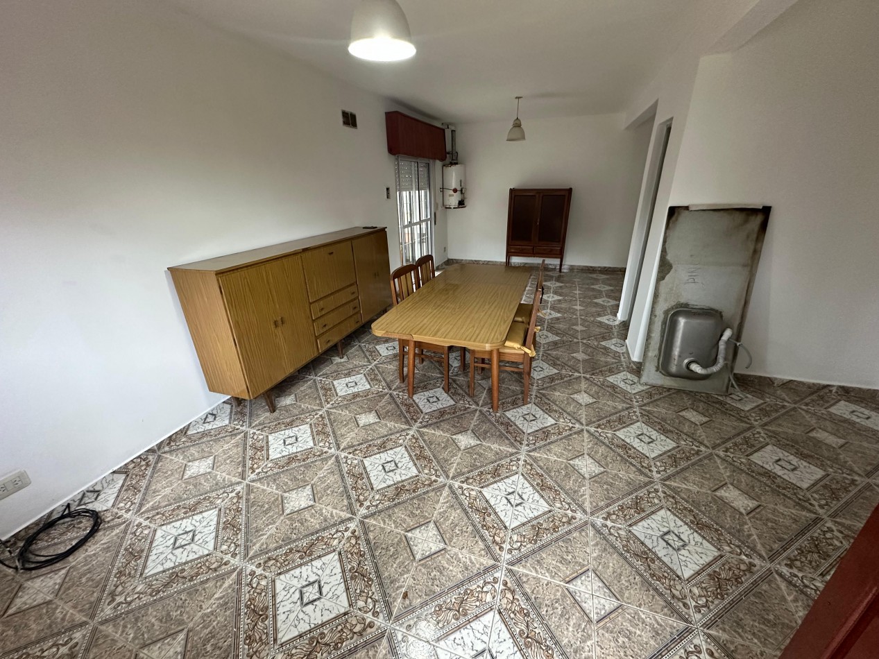 Duplex 3 ambientes - Calle 49 e/5 y 6 - V3A