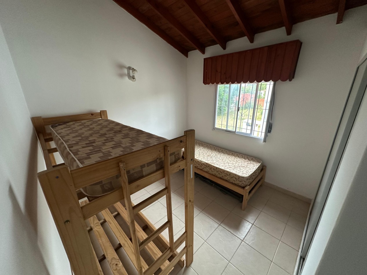 Duplex 3 ambientes - Calle 49 e/5 y 6 - V3B