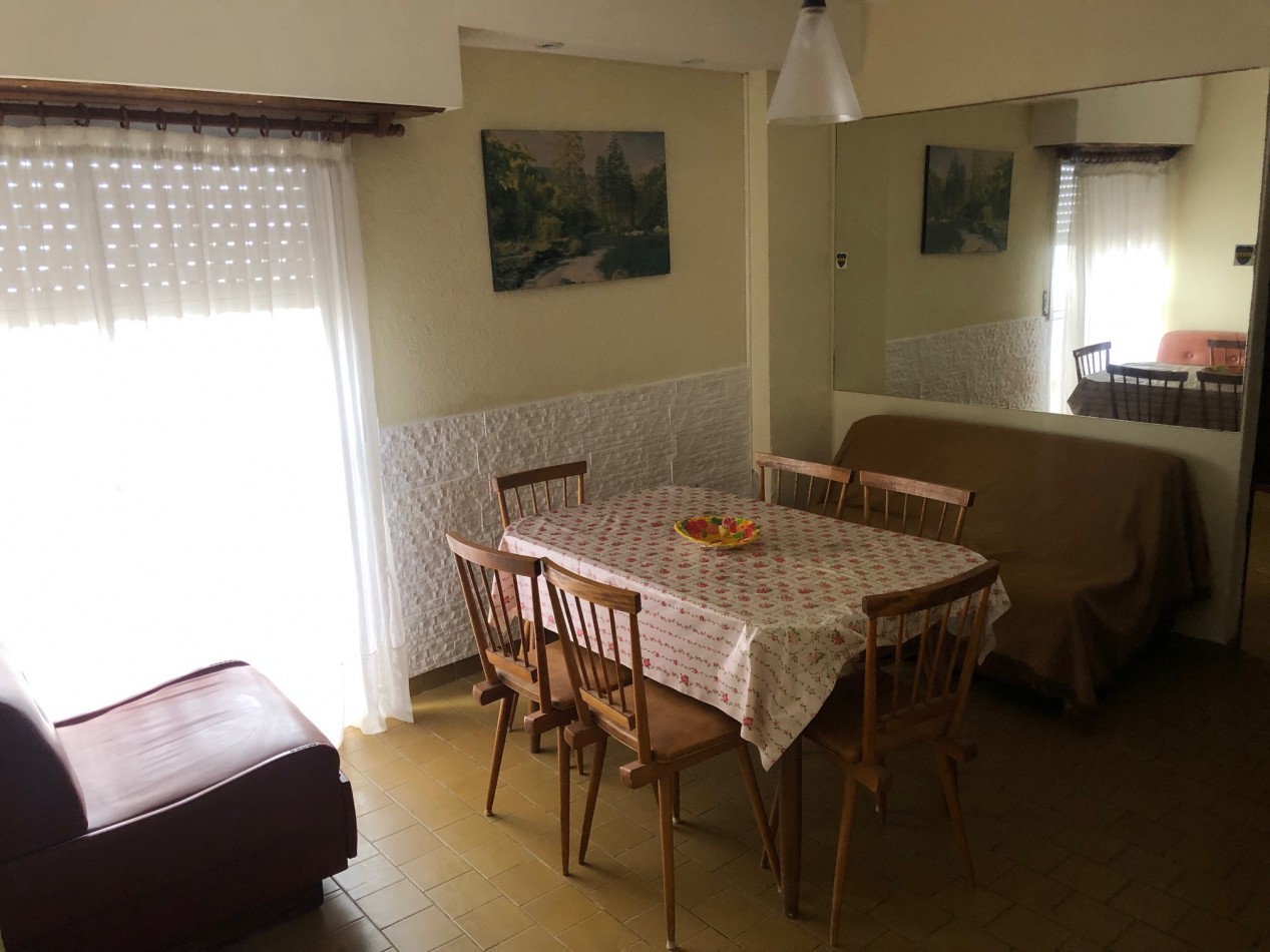 Depto. 2 ambientes - Calle 2 e/35 y 36 - V85