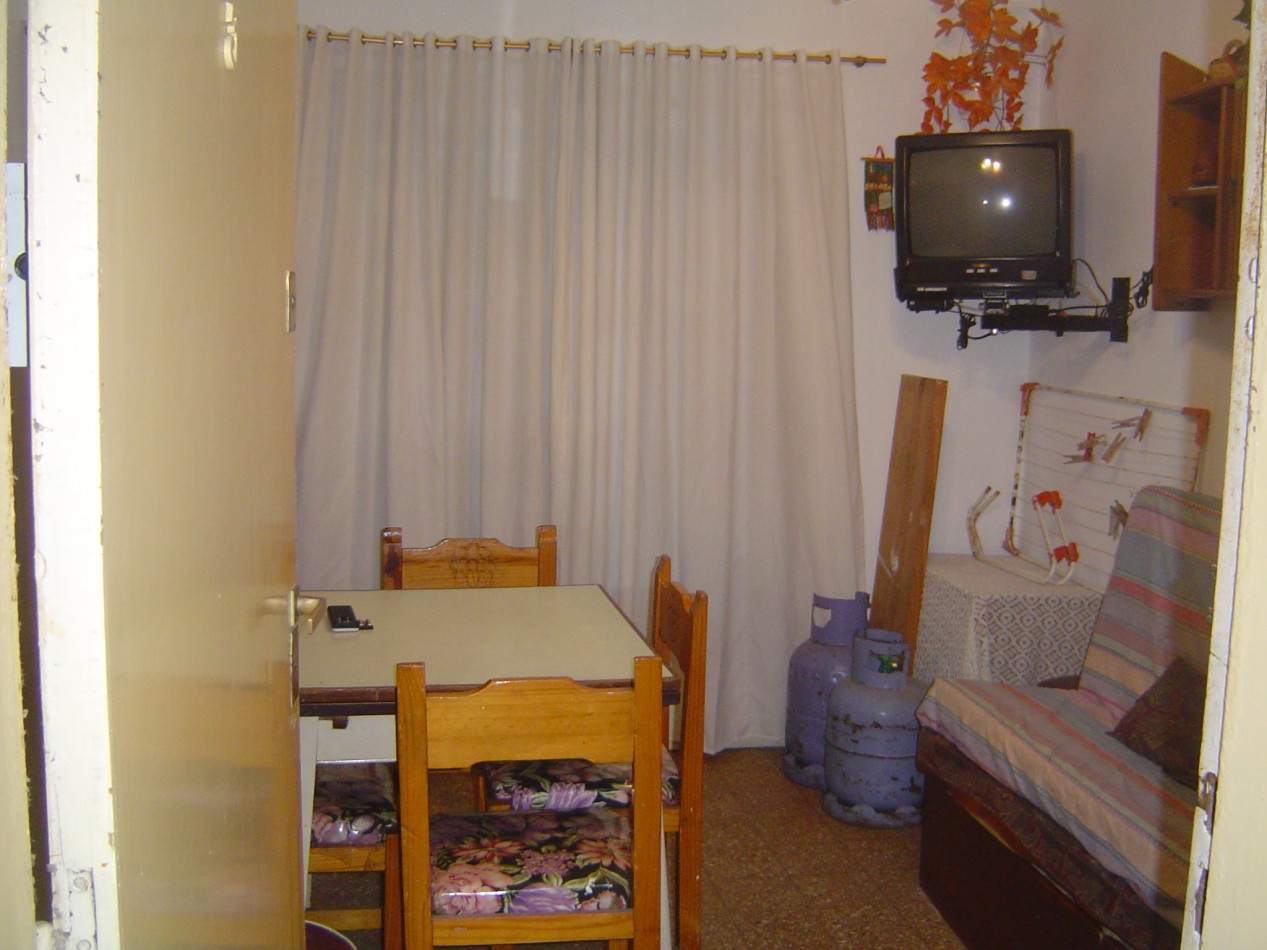 Depto. 2 ambientes - Av. Costanera N°651 e/33 y 34 - V55