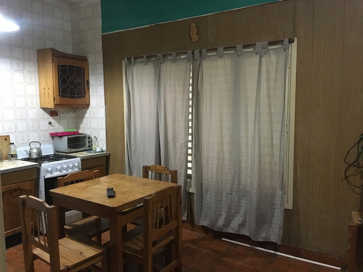 Depto. 2 ambientes - Calle Costanera e/33 y 34 - V25