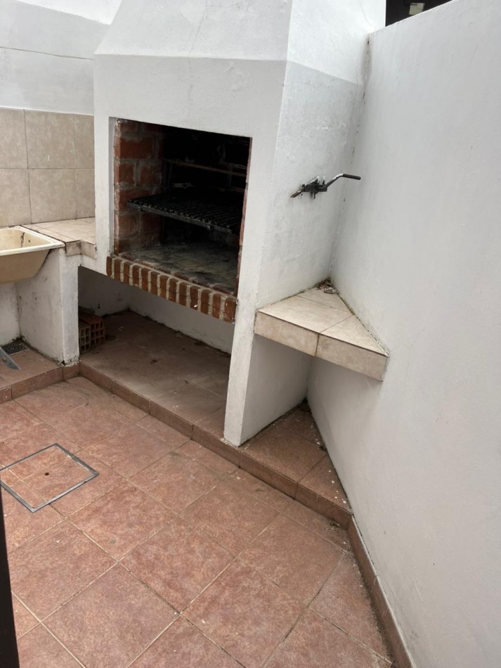 Duplex de 3 ambientes - Calle 64 e/1 y 2 - 642