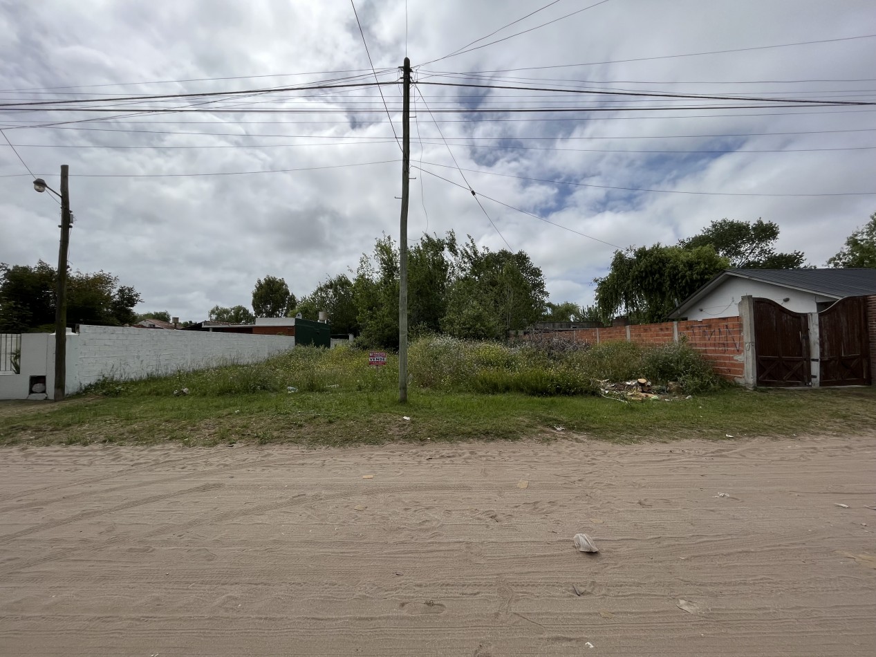 2 Lotes Calle 13 e/ 34 y 35 - L4