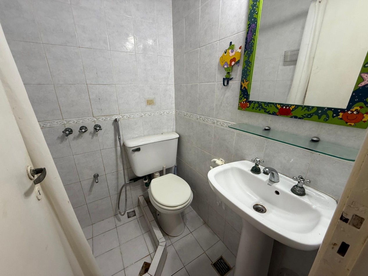 V74 - Depto. 1 ambiente - Calle 2 e/32 y 33