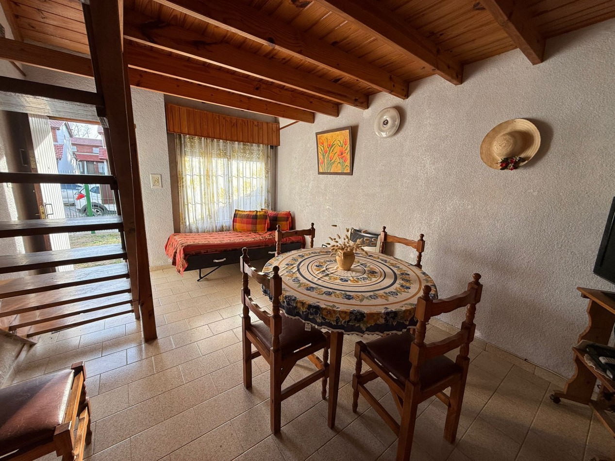 A13 - Duplex 3 ambientes - Calle 5 e/ 33 y 34