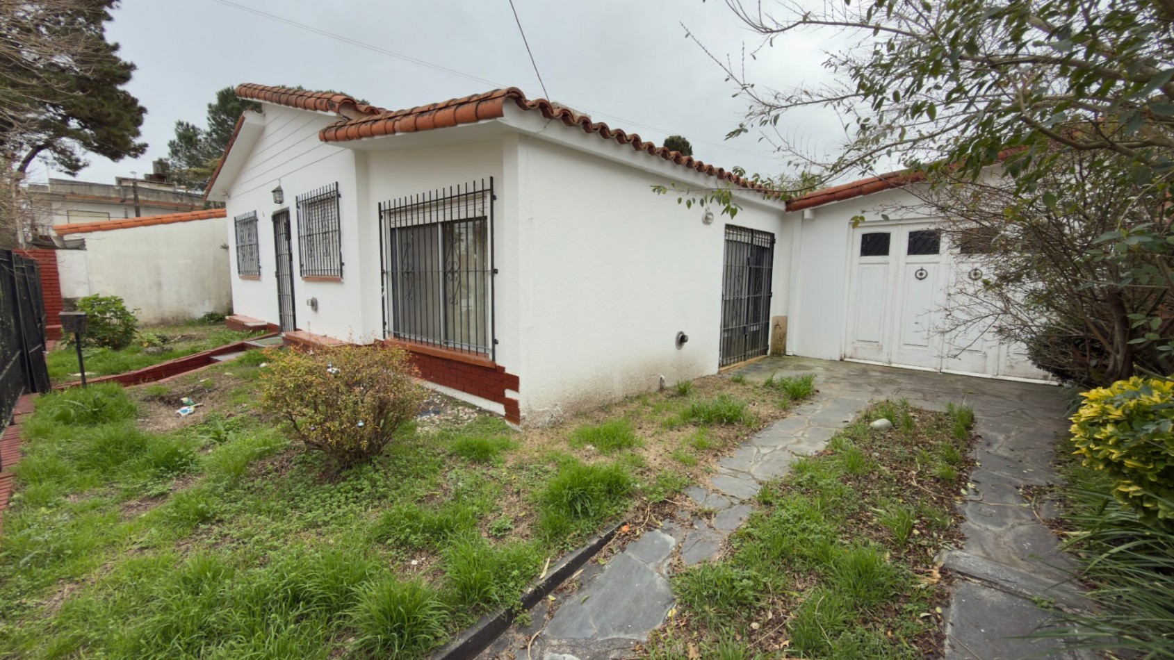 V78 - Chalet 4 ambientes - Calle 34 N°483