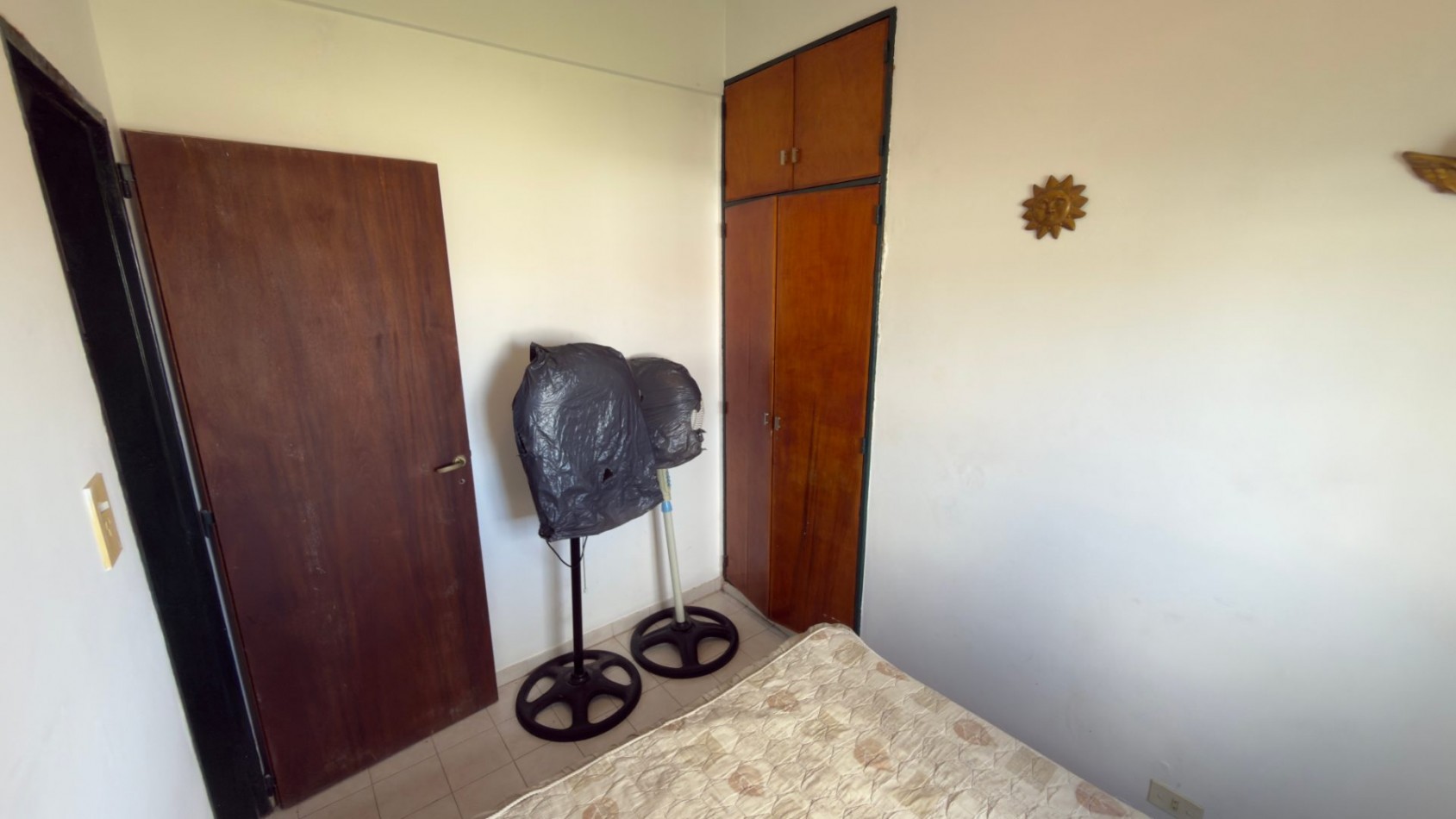 V20 - Departo. 2 Ambientes con Cochera - Calle N°150
