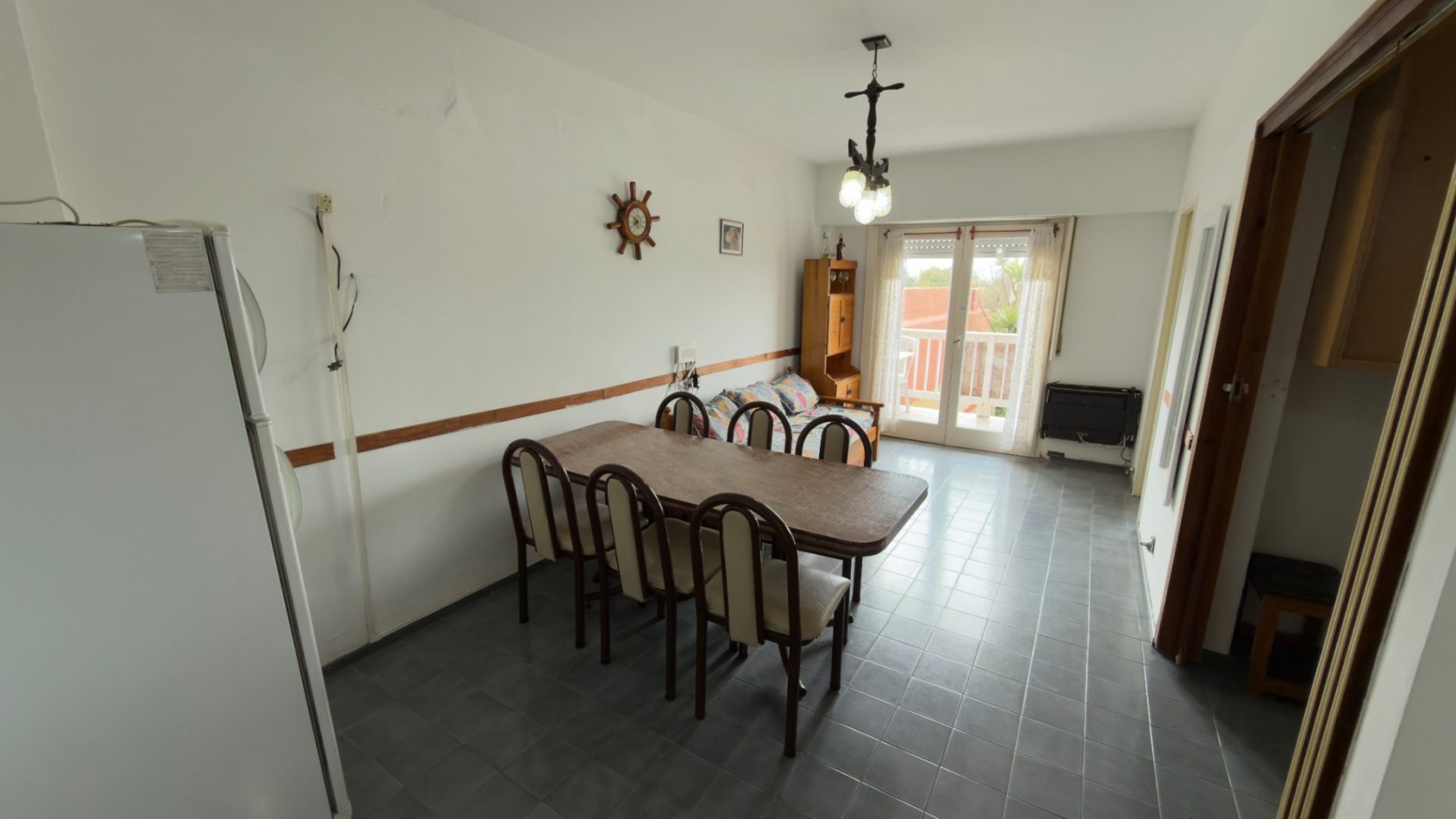 V7 - Departamento 2 y 1/2 Ambientes con Cochera - Calle Costanera N°1165