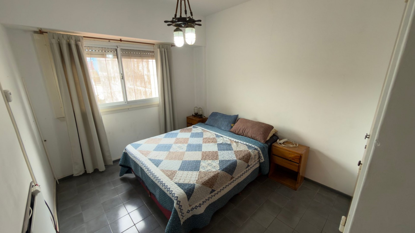 V7 - Departamento 2 y 1/2 Ambientes con Cochera - Calle Costanera N°1165
