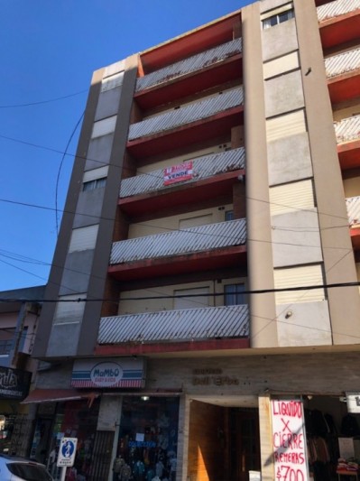 Depto. 2 ambientes - Calle 2 e/35 y 36 - V85
