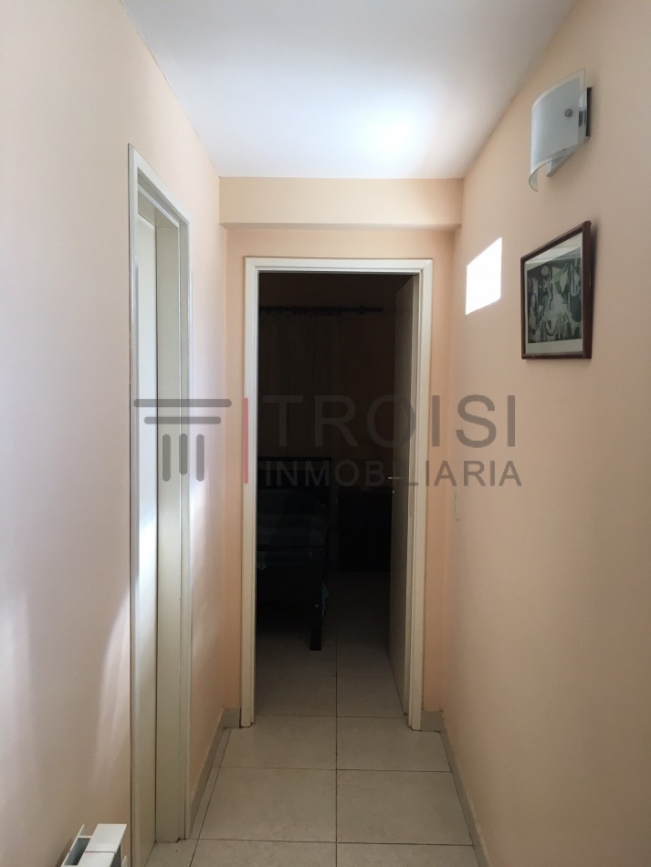 Duplex 4 ambientes - Calle Mendoza, Barrio Parque Golf - Mendoza 