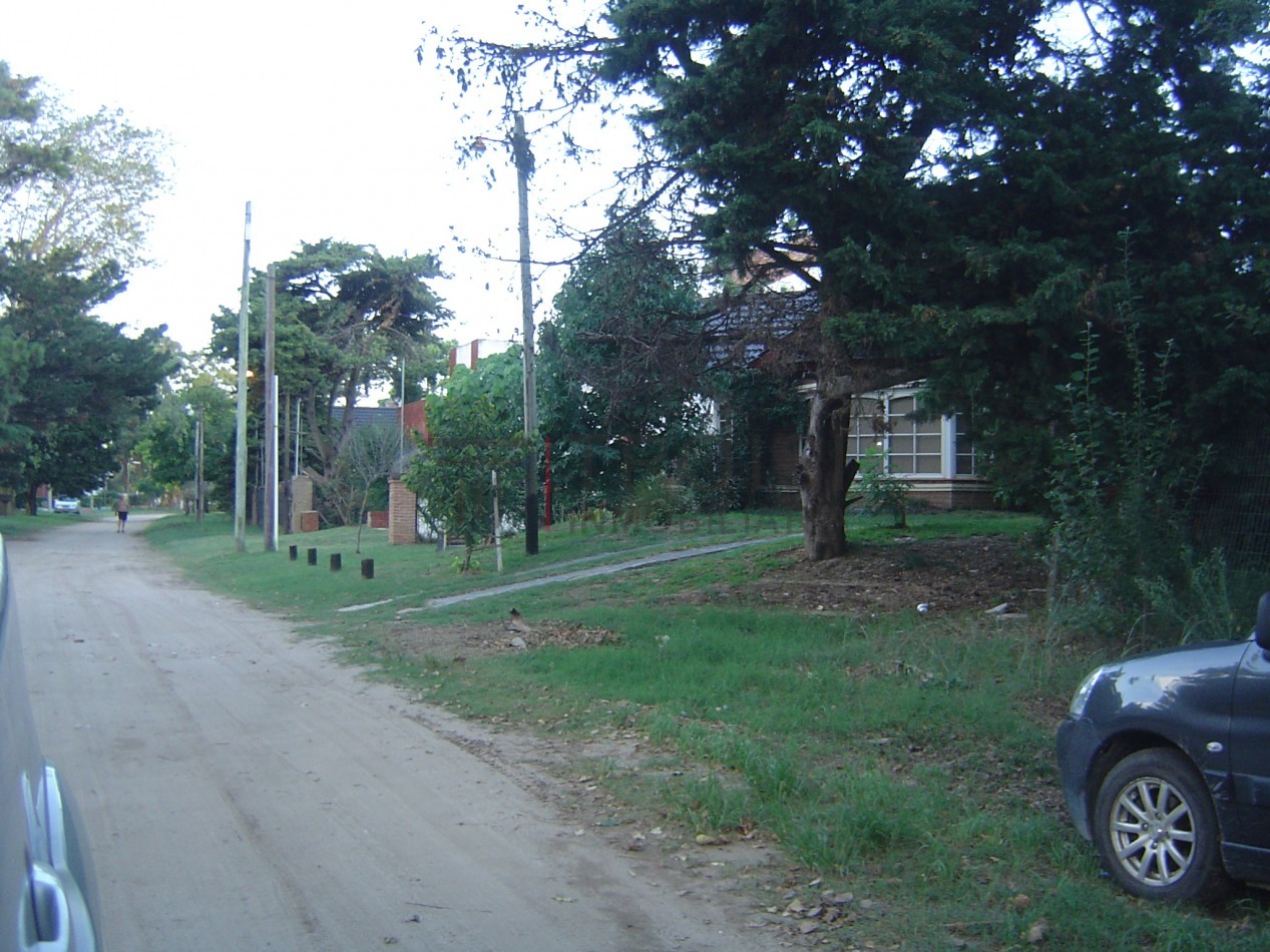 Lote Calle Buenos Aires e/ 27 y Peatonal - L18