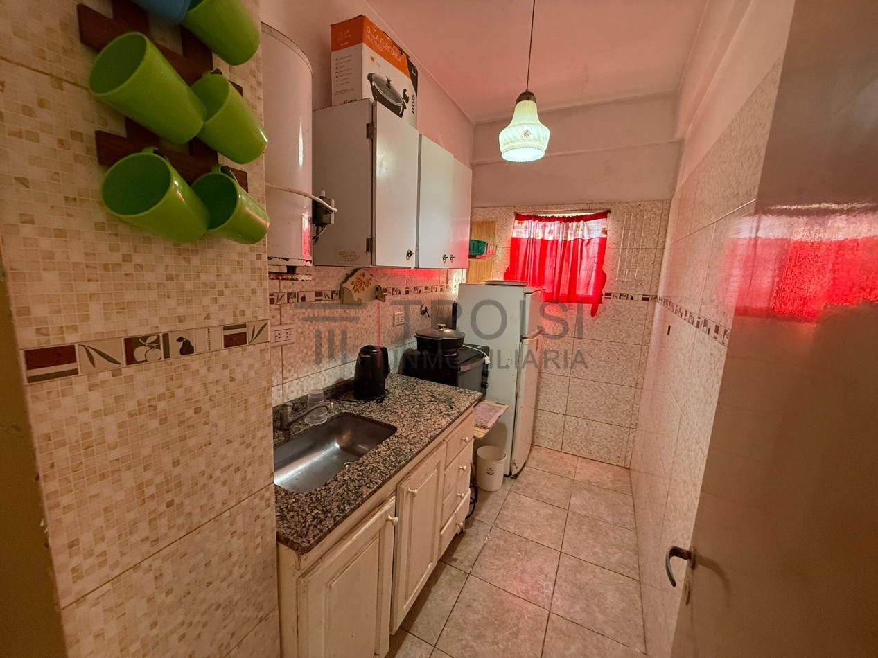 V58 - Monoambiente - Calle 2 esquina 34