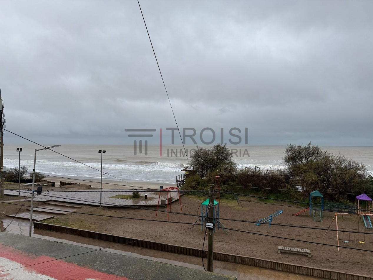 V27 - Depto. 3 ambientes Vista al Mar - Av. Costanera e/33 y 34