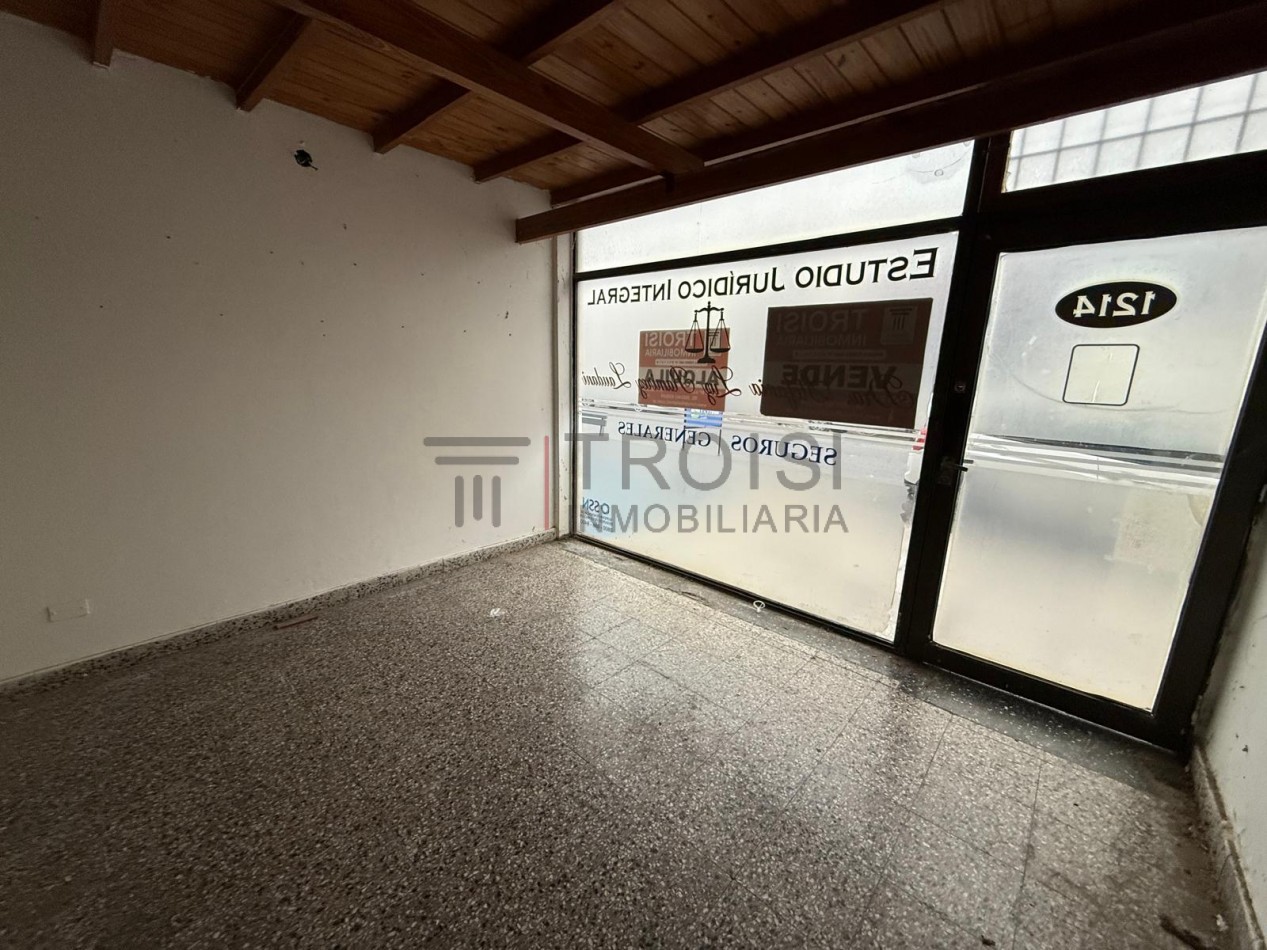 V61C - Local  - Calle 3 e/ 39 y 40
