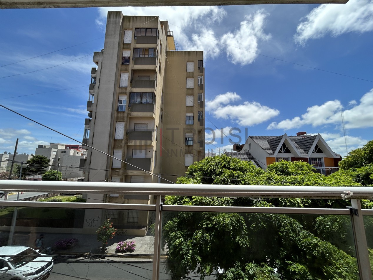 362 - Depto. 2 ambientes a 100 mts del mar - Calle 36 e/2 y 3 