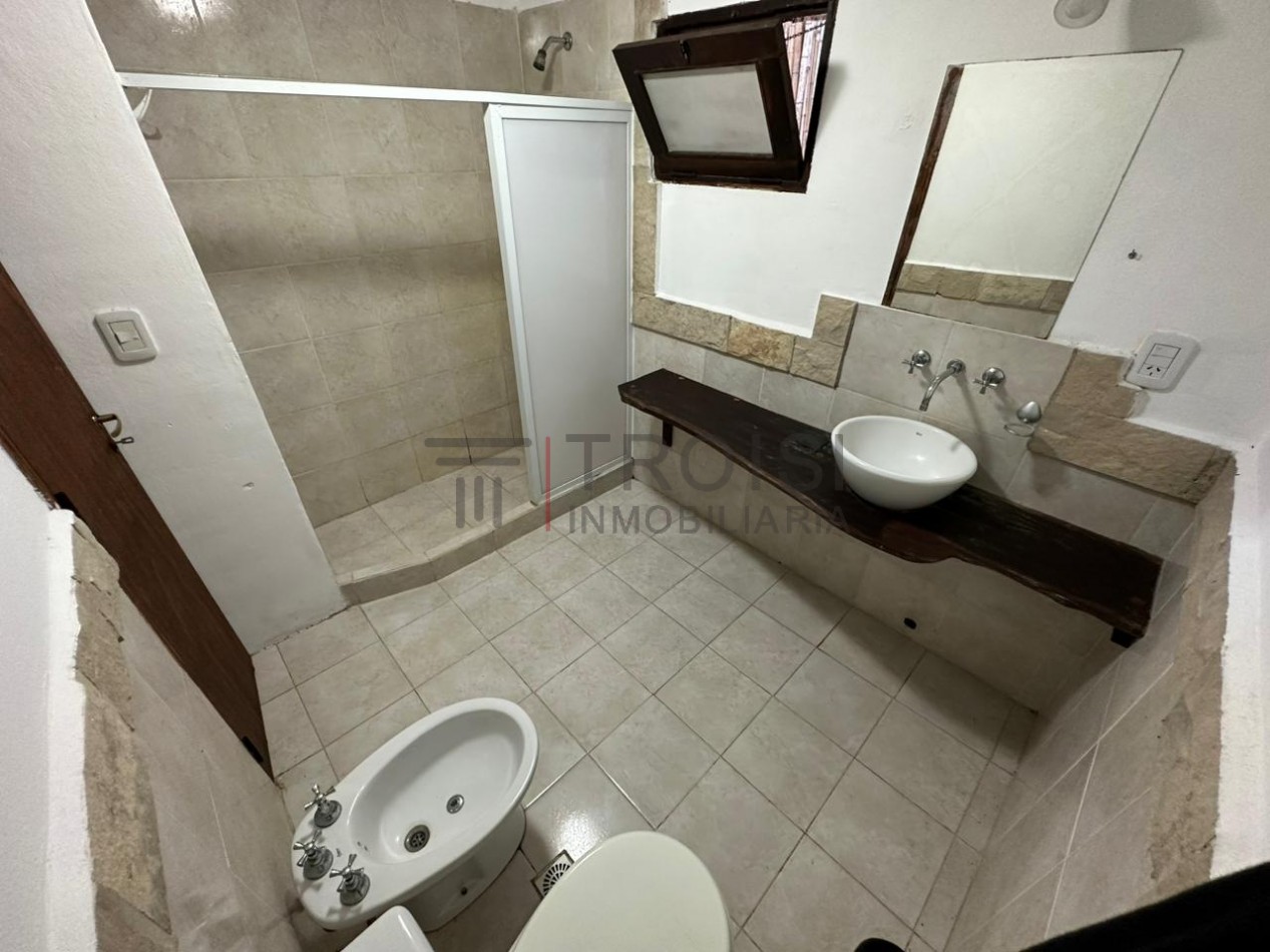V83 - Hotel Av. Interbalnearia esq. 6, Costa del Este