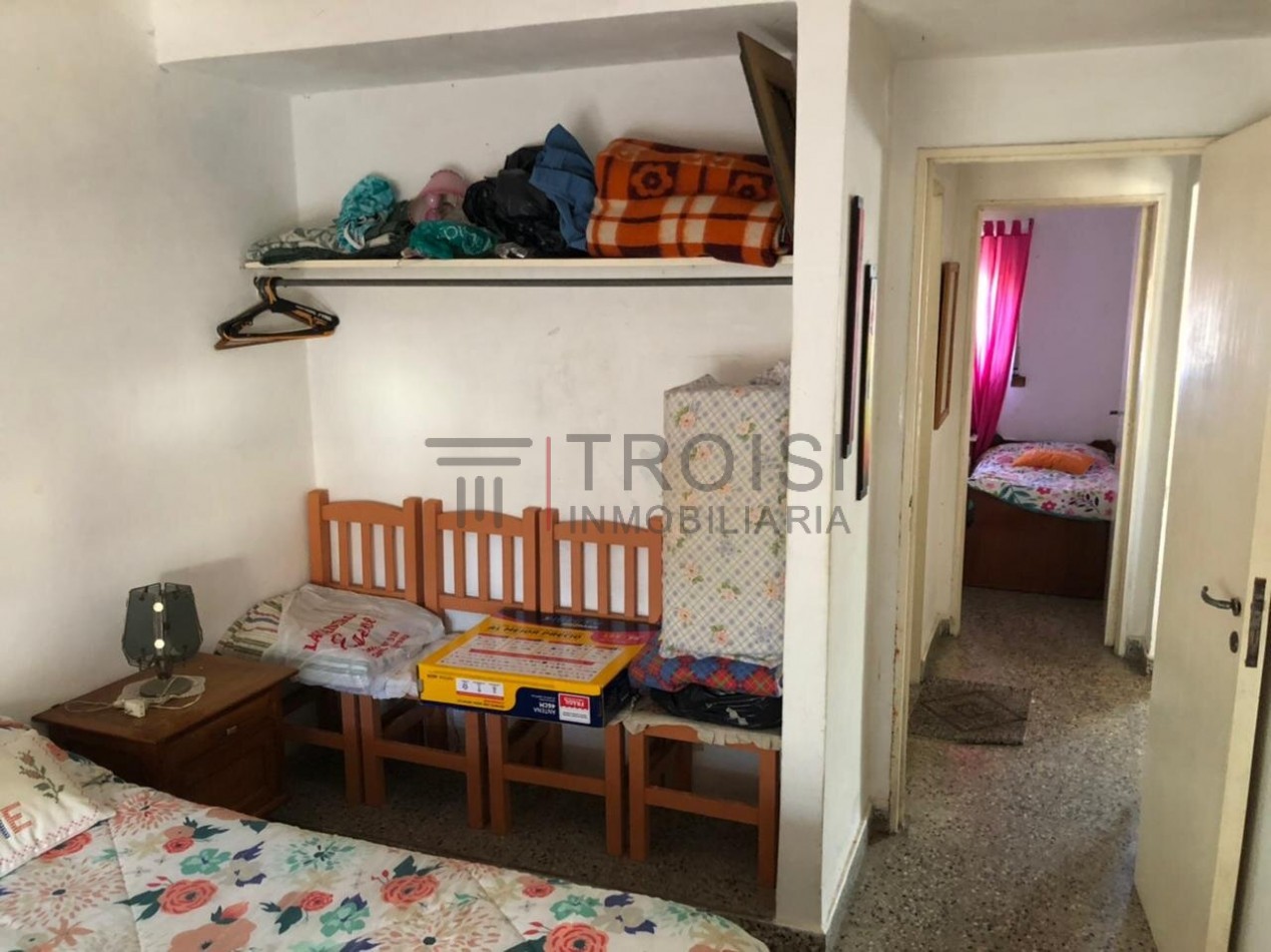 V42 - Chalet 3 ambientes - Calle 35 e/ 7 y 8