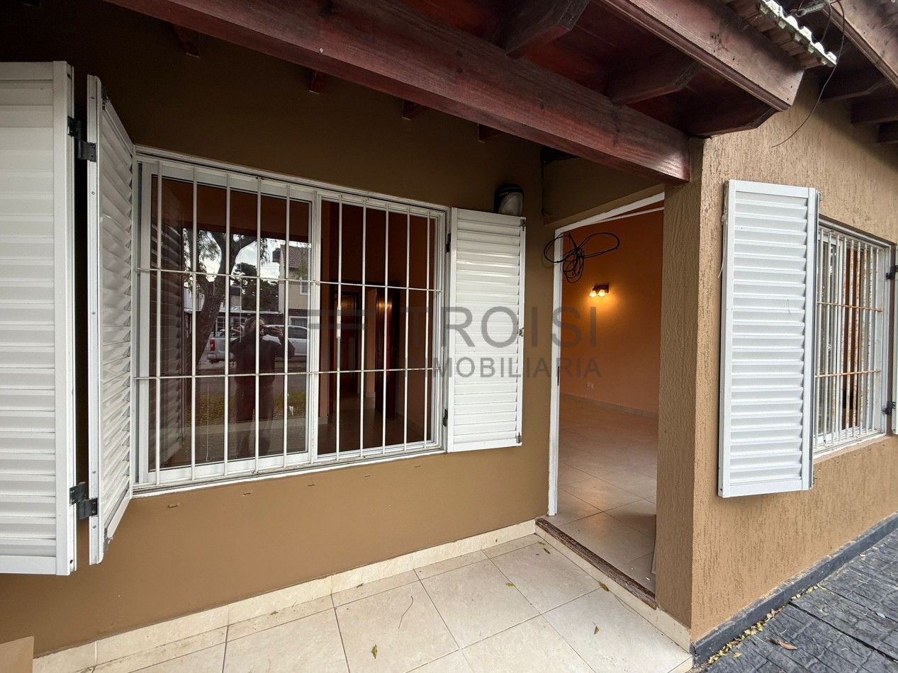 293 - Chalet de 3 ambientes - Calle 29 e/ 6 y 7