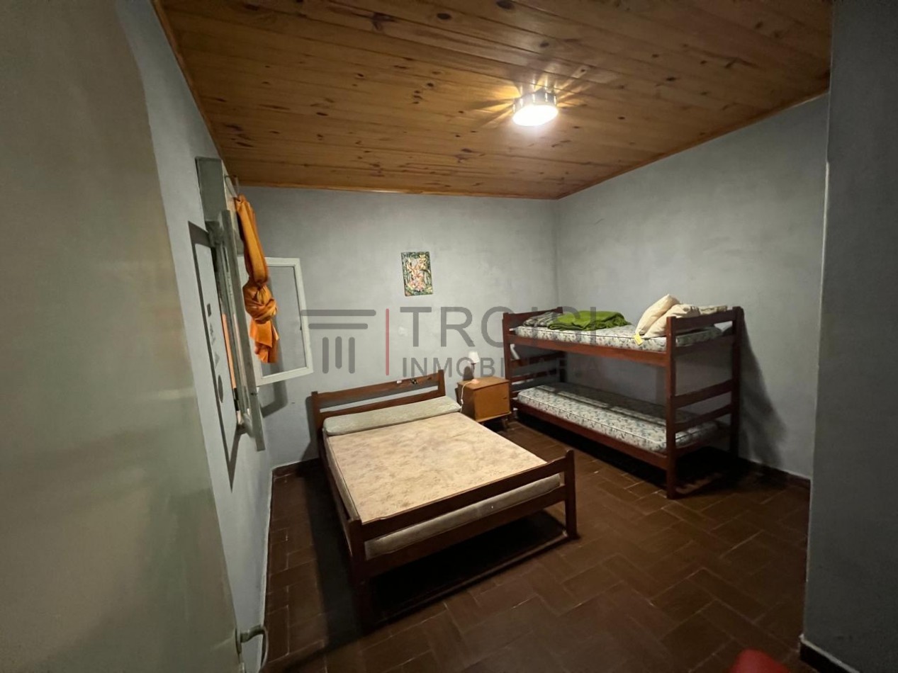 V24 - Chalet 3 dormitorios con Garage - Calle 34 e/ 4 y 5