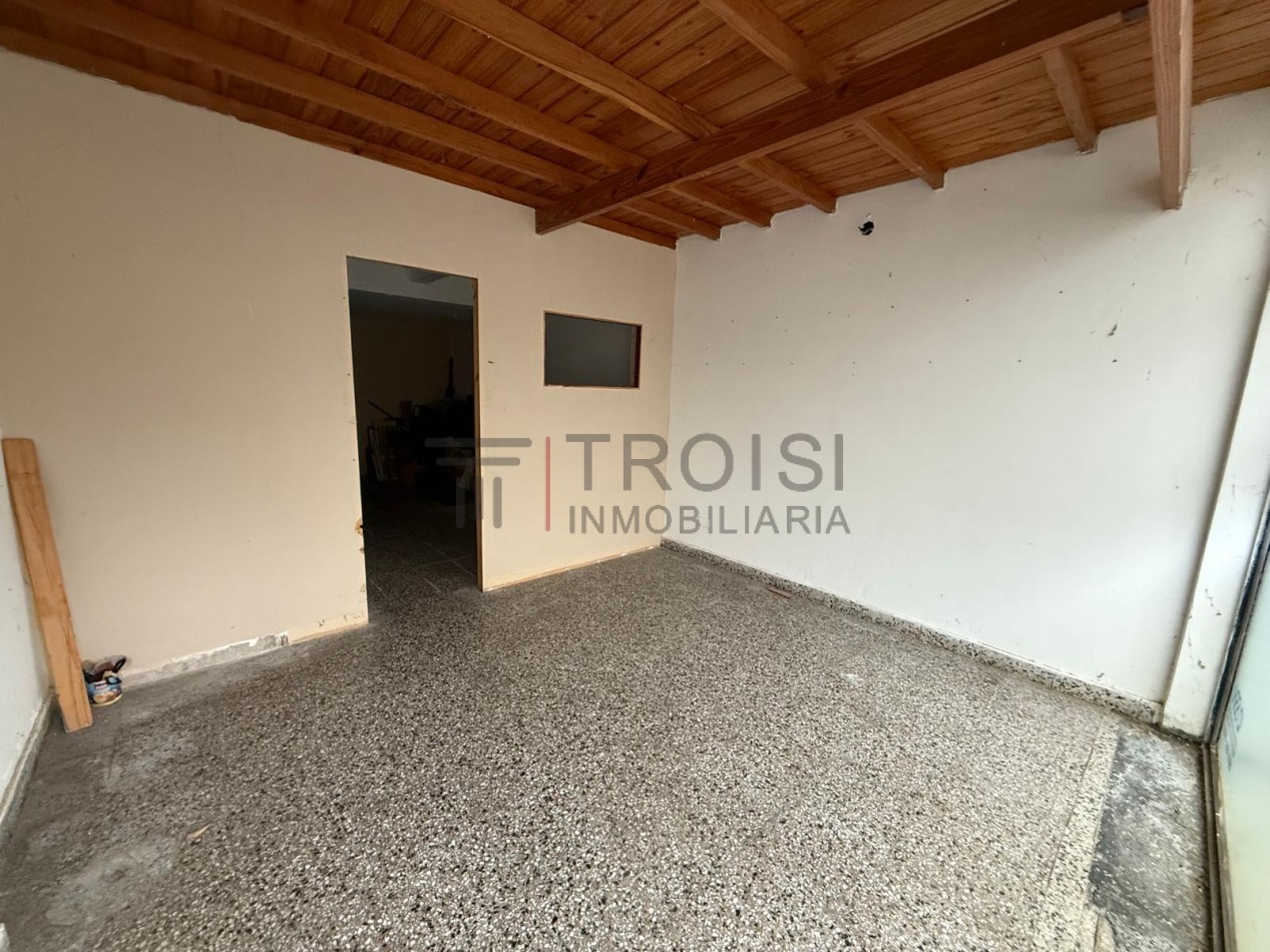 V61C - Local  - Calle 3 e/ 39 y 40