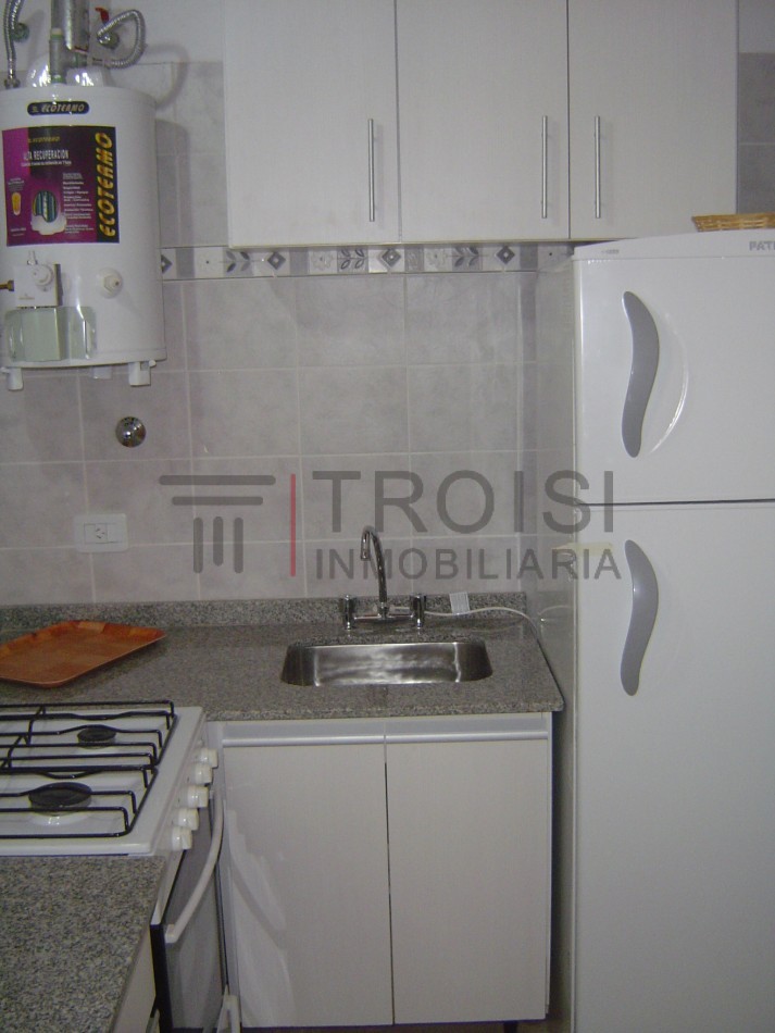643 - Chalet de 3 ambientes - Calle 64 e/1 y 2