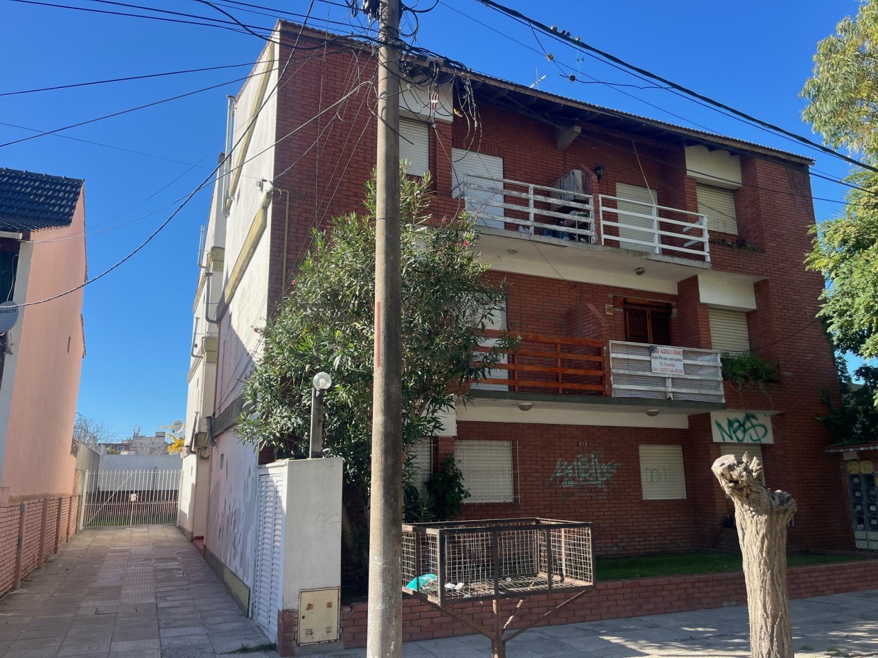 V39 - Depto. 2 ambientes - Calle 5 e/35 y 36