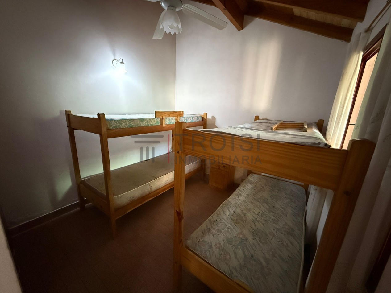 V22 - Chalet 3 ambientes - Calle 48 e/ 2 y 3