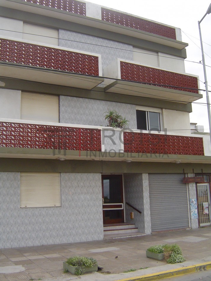 V41 - Depto. 2 ambientes Vista al Mar - Av. Costanera e/27 y 28