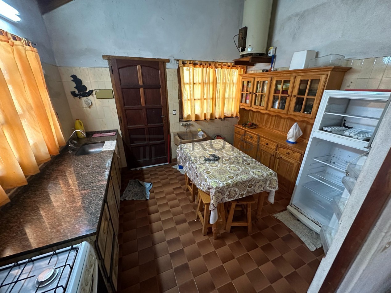 Chalet 4 ambientes - Calle Mendoza N°625 - V53