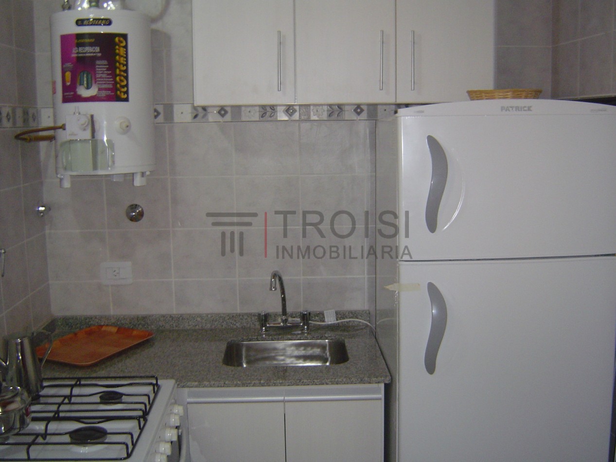 643 - Chalet de 3 ambientes - Calle 64 e/1 y 2