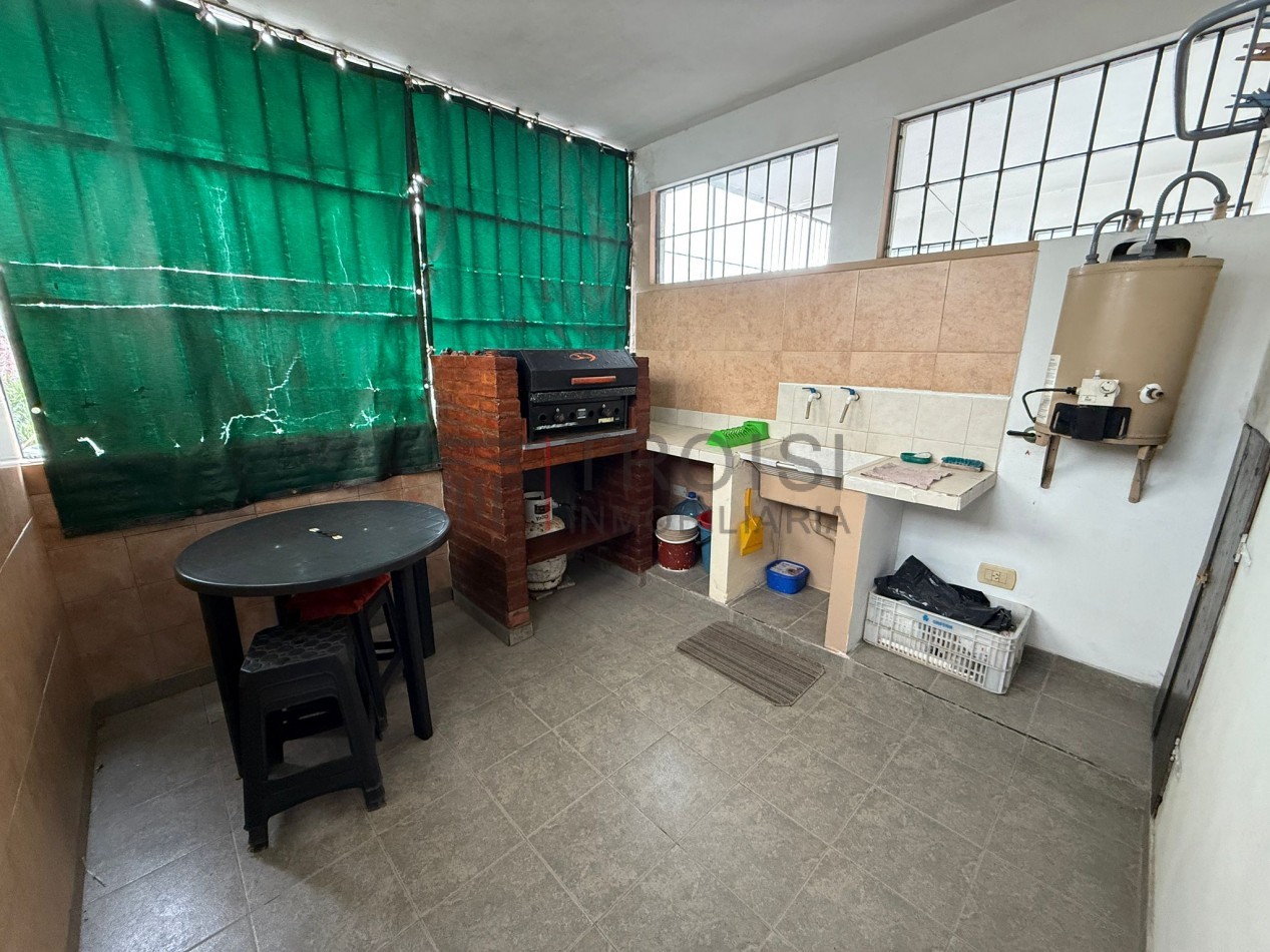 V13 - Duplex 3 ambientes - Calle 44 e/1 y 2