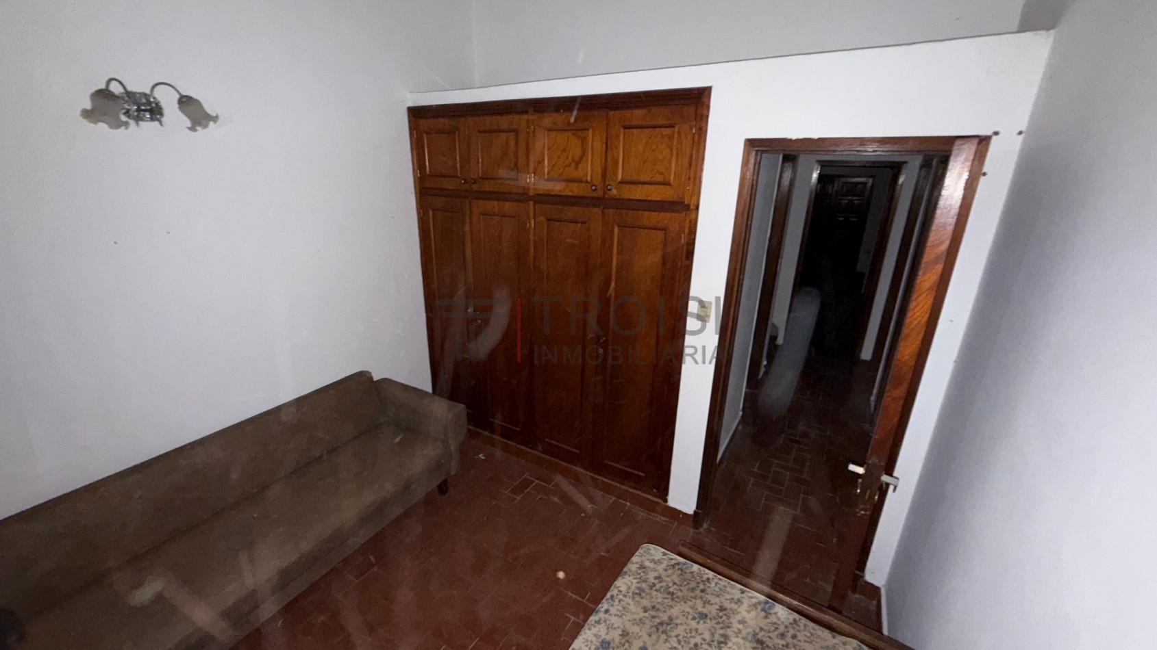 V65 - Chalet 4 ambientes - Calle 29 e/6 y 7
