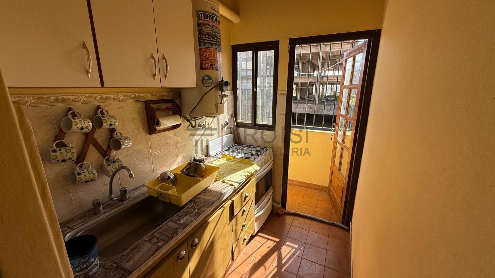 V51 - Departamento 3 ambientes - Calle 44 e/3 y 4