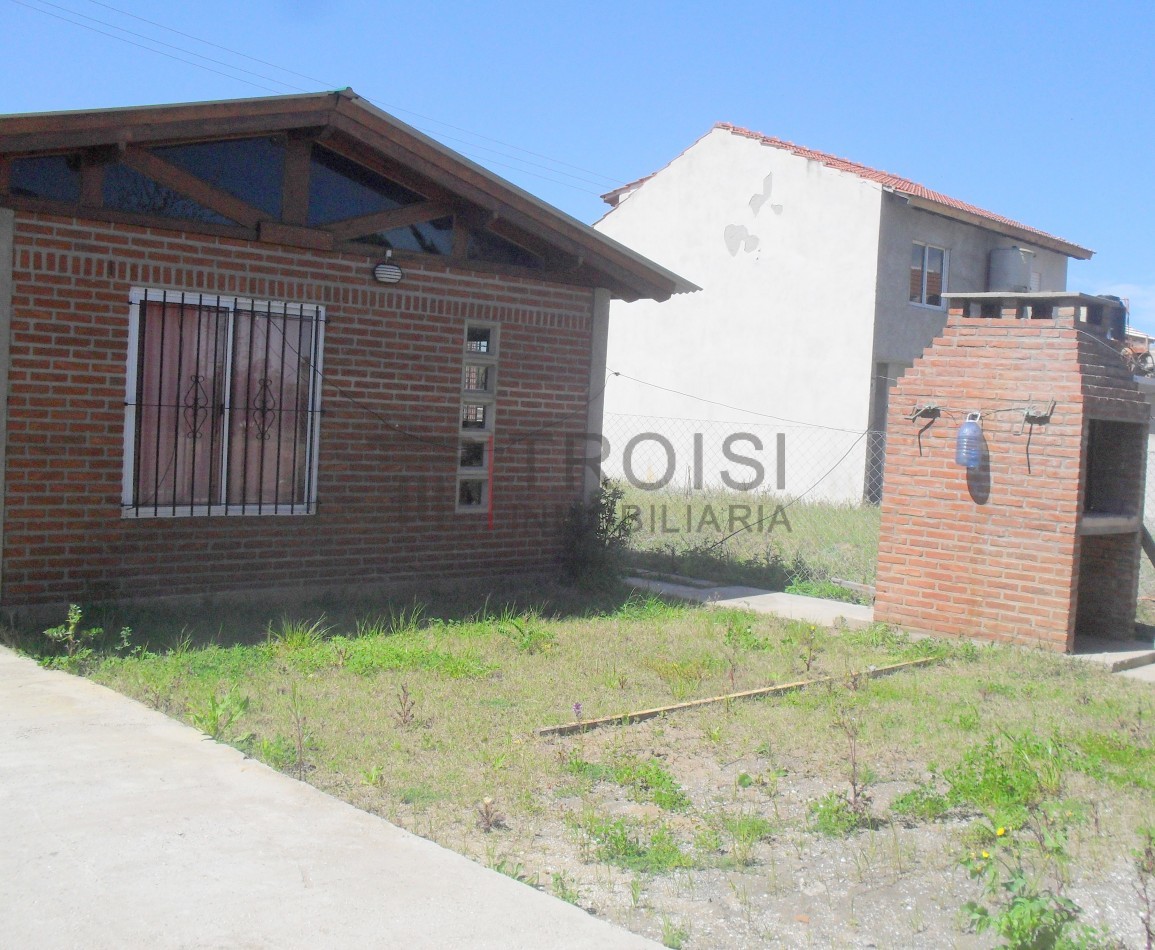 V16 - 4 Chalets de 3 ambientes - Calle 7, Costa Chica