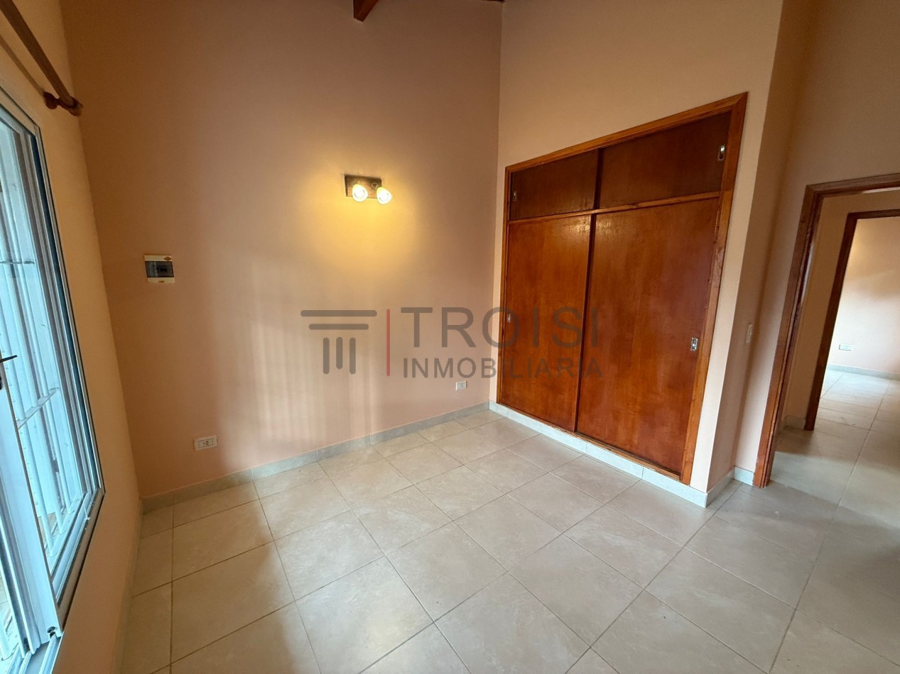 293 - Chalet de 3 ambientes - Calle 29 e/ 6 y 7