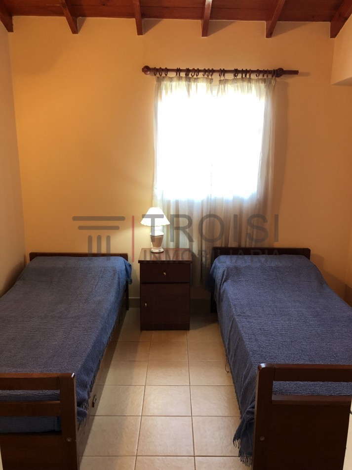 A9 - Triplex 4 ambientes - Calle 48 e/ 2 y 3