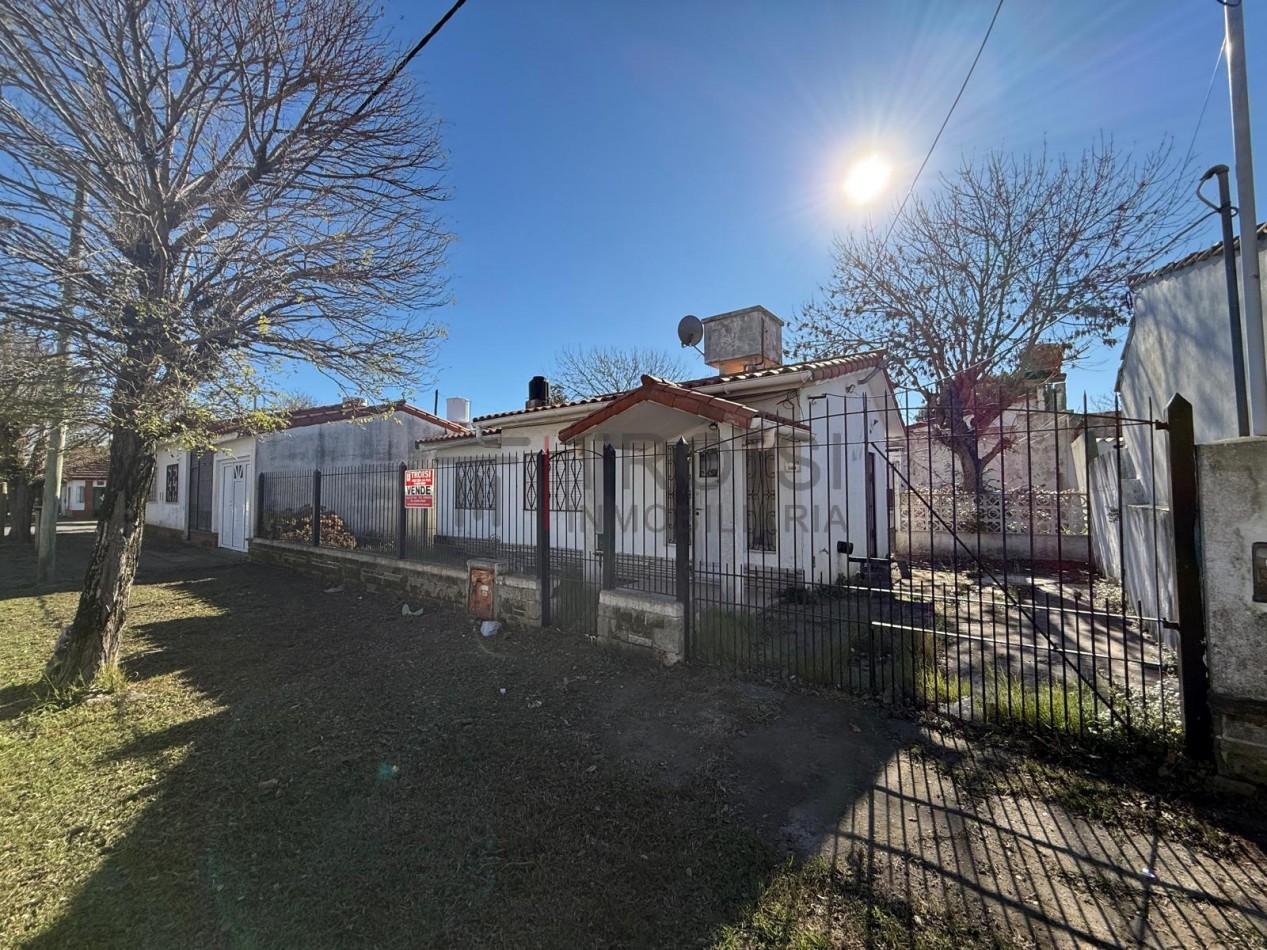 V2 - Chalet 3 ambientes - Calle 39 e/5 y 6