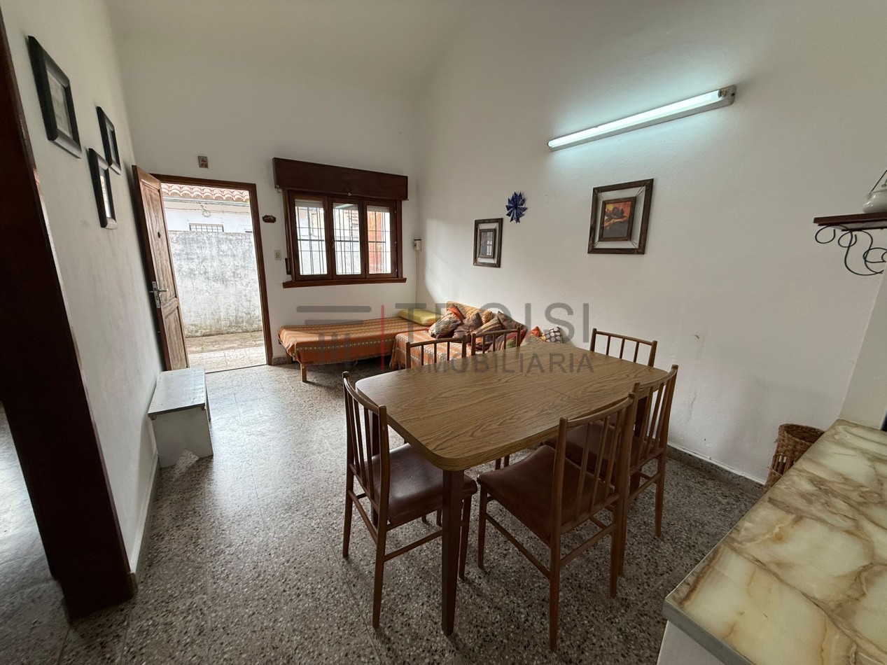 V19 - Chalet 3 ambientes - Calle 28 e/9 y 10