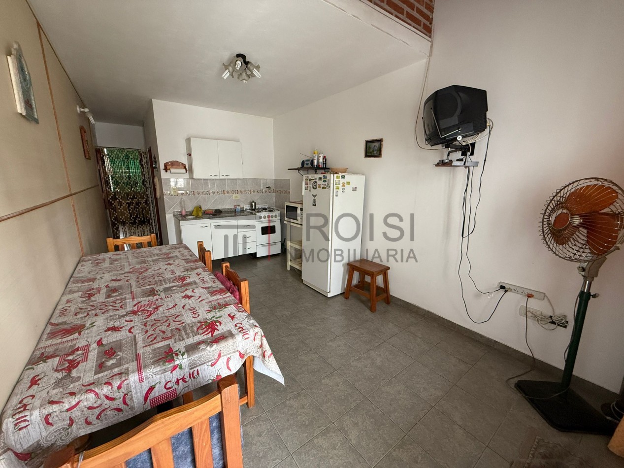 V13 - Duplex 3 ambientes - Calle 44 e/1 y 2