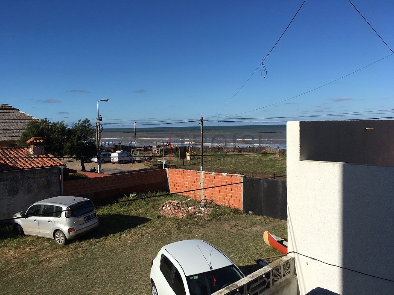 V82 - Depto. 1 ambiente Vista al Mar - Av. Costanera e/27 y 28