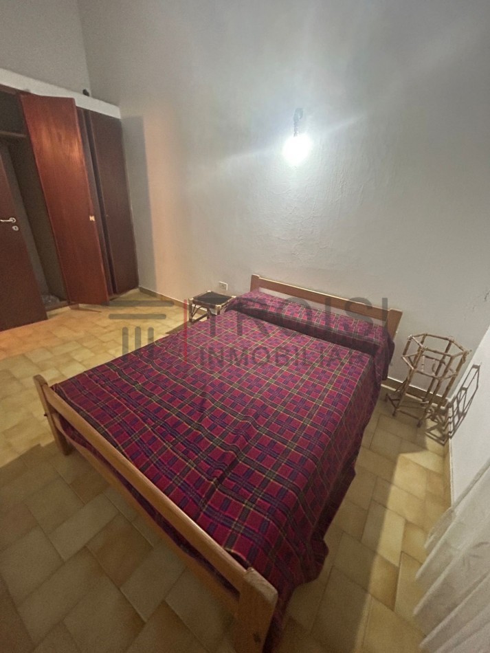 V21 - Chalet 3 ambientes + Depto. 2 ambientes - Calle 7 e/52 y 53
