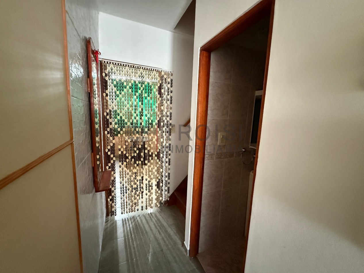 V13 - Duplex 3 ambientes - Calle 44 e/1 y 2