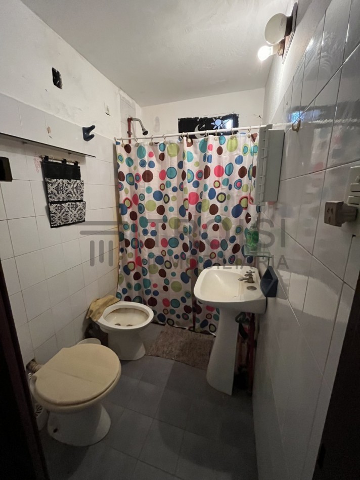 V75 - Casa 2 ambientes - Calle 48 e/11 y 12