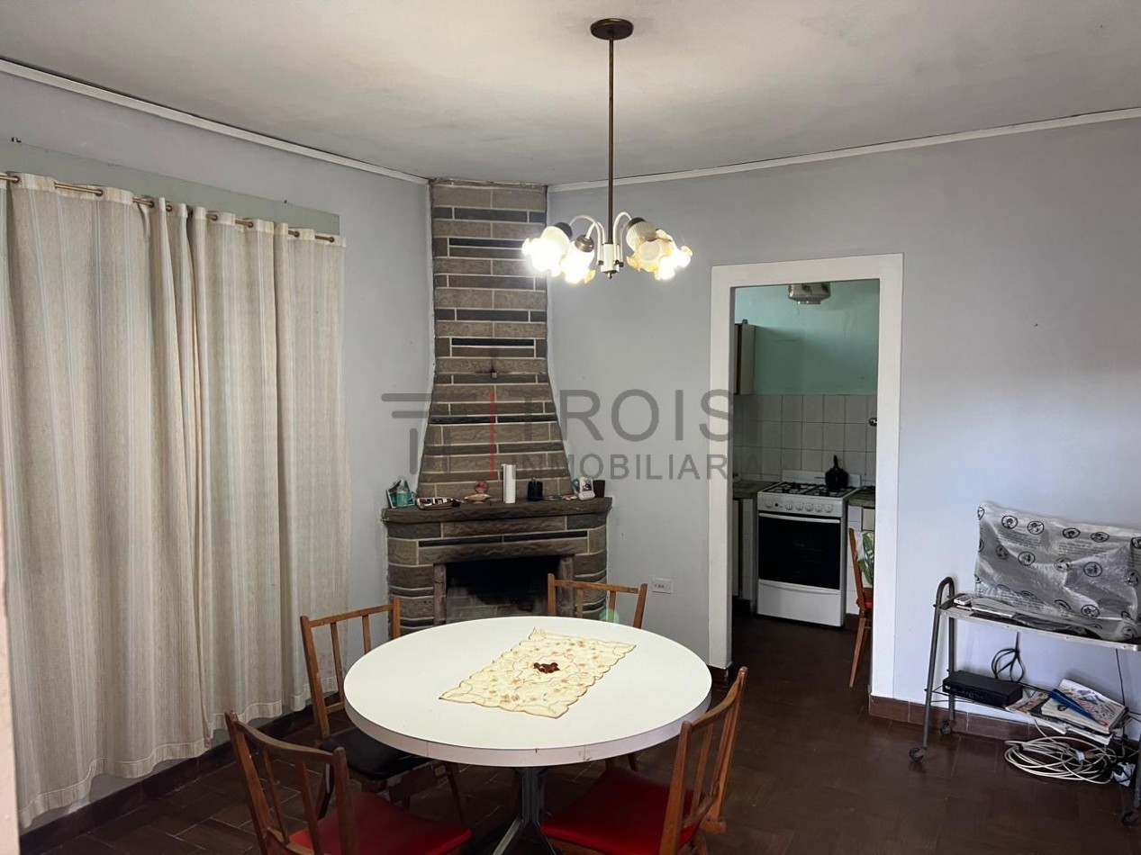 V24 - Chalet 3 dormitorios con Garage - Calle 34 e/ 4 y 5